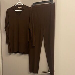 Misook Chocolate Brown Women's Travel Set